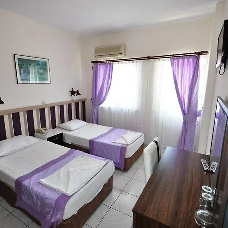 Reis Maris Hotell