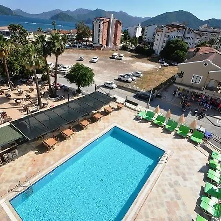 Reis Maris Hotell